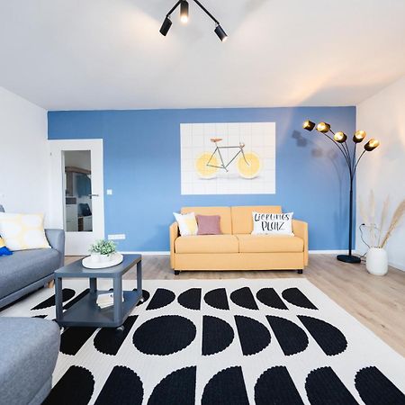 Stadtrand Oase Karlsruhe Mit Balkon المظهر الخارجي الصورة